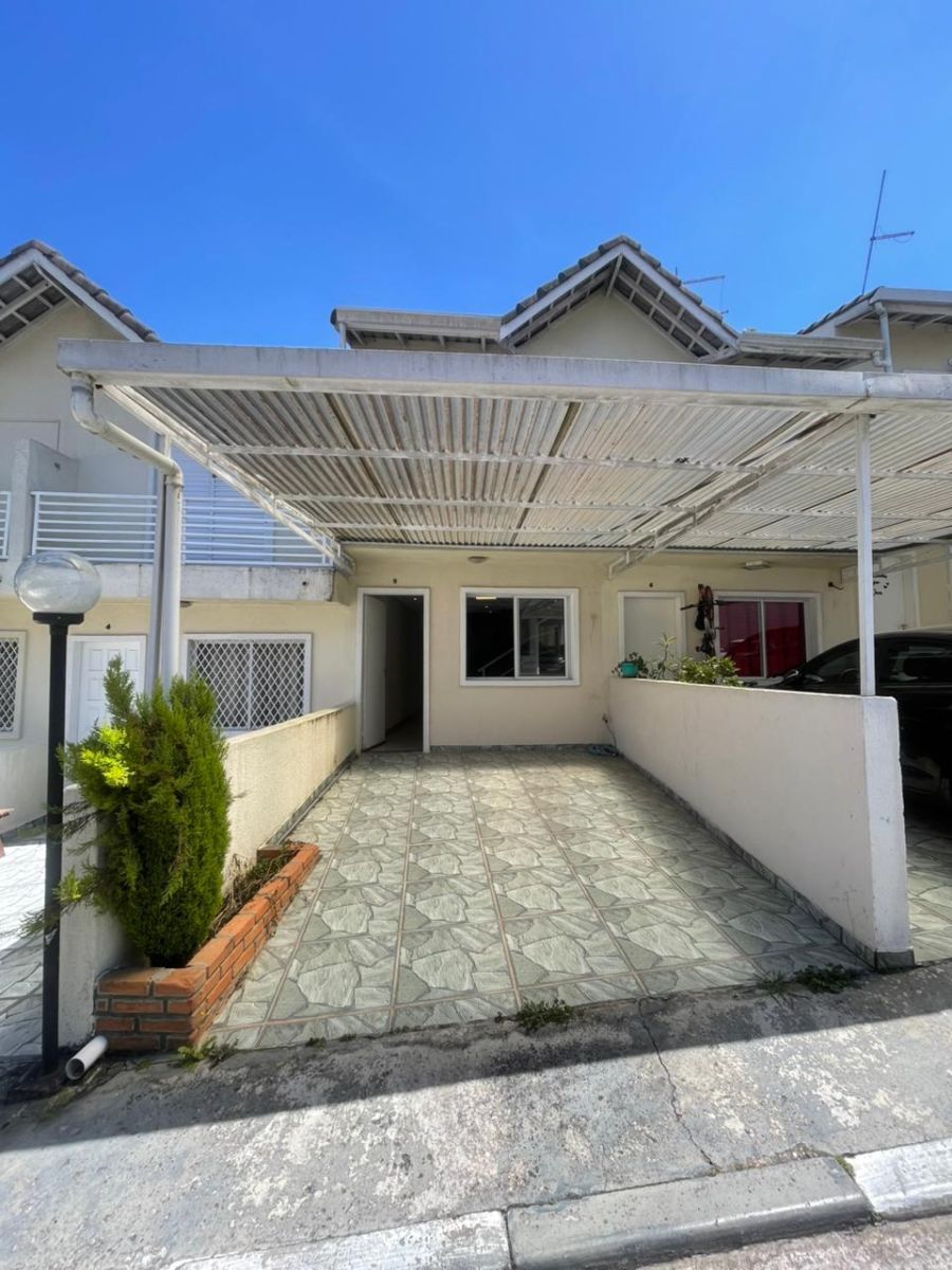 Casa em Condomnio - Venda - Outeiro de Passrgada - Cotia - SP