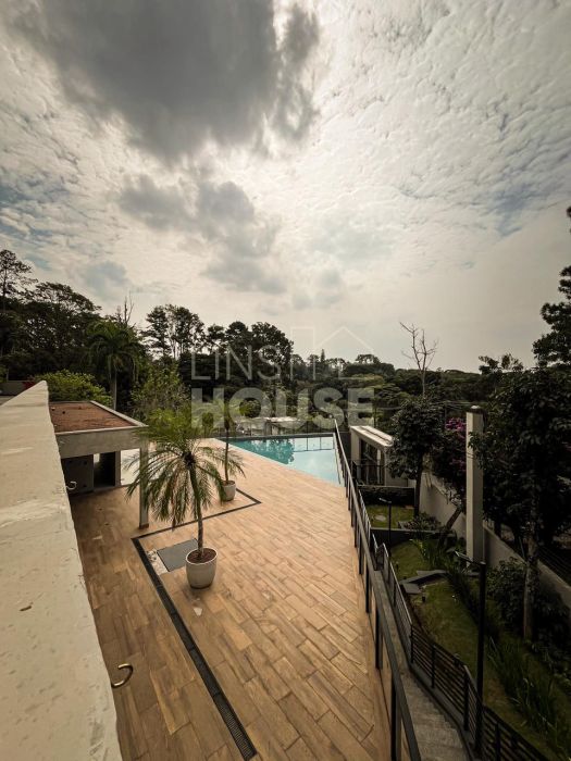 Casa Triplex - Venda - Granja Viana - Cotia - SP